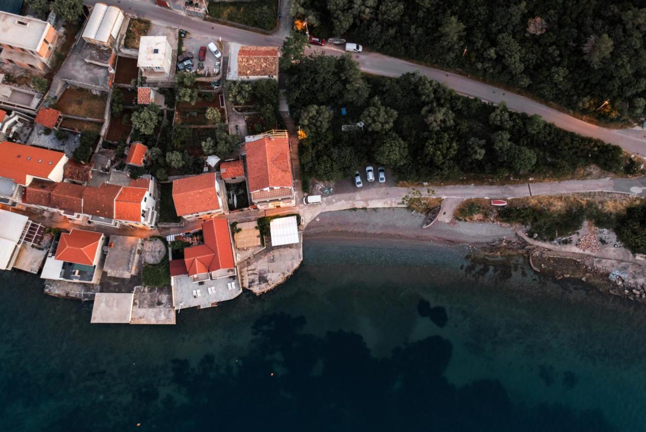Apartments Ponta Krasici ติวัต ภายนอก รูปภาพ